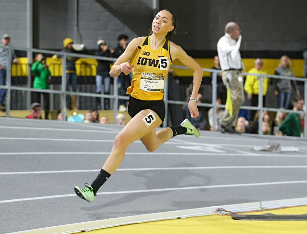 Iowa’s Davicia Patterson runs the women’s 1600 meter relay premier event during the Larry Wieczorek Invitational at the Recreation Building in Iowa City on Saturday, January 18, 2020. (Stephen Mally/hawkeyesports.com)