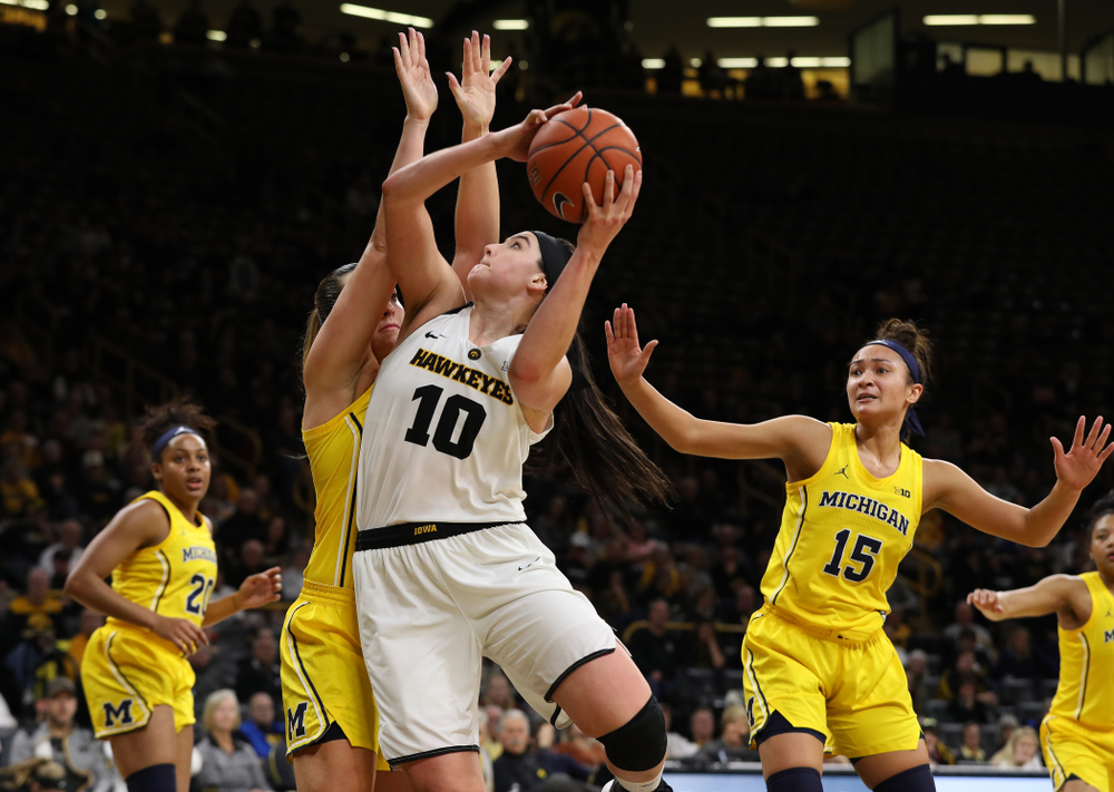 Iowa Hawkeyes forward Megan Gustafson (10) against the Michigan Wolverines Thursday, January 17, 2019 at Carver-Hawkeye Arena. (Brian Ray/hawkeyesports.com)