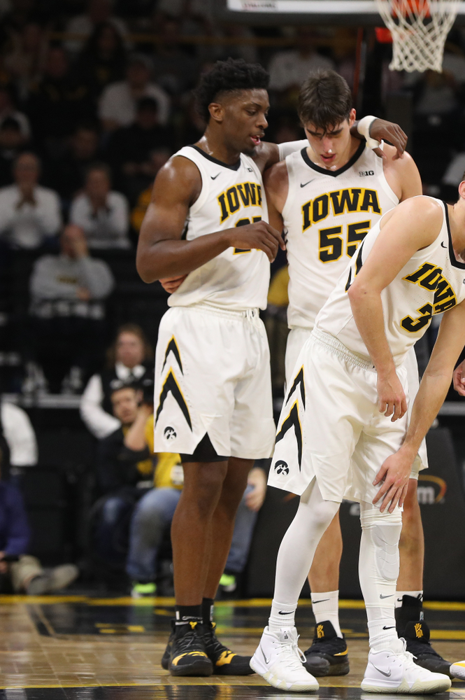 Iowa Hawkeyes forward Tyler Cook (25) and forward Luka Garza (55) against the Illinois Fighting Illini Sunday, January 20, 2019 at Carver-Hawkeye Arena. (Brian Ray/hawkeyesports.com)