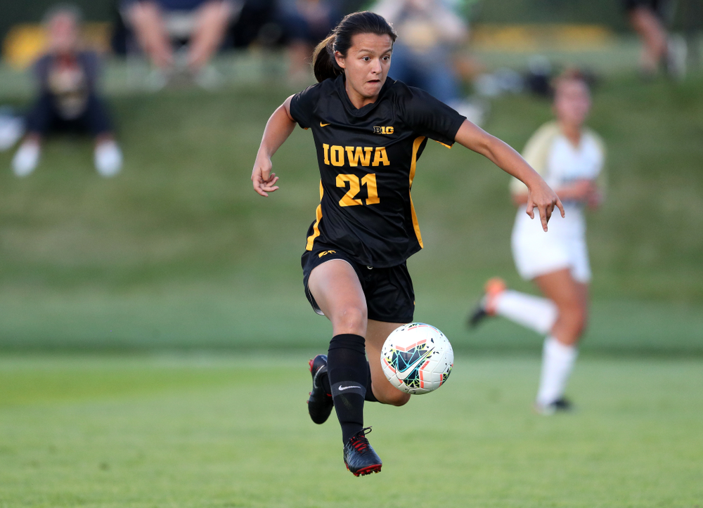 Iowa Hawkeyes forward Emma Tokuyama (21) against Western Michigan Thursday, August 22, 2019 at the Iowa Soccer Complex. (Brian Ray/hawkeyesports.com)