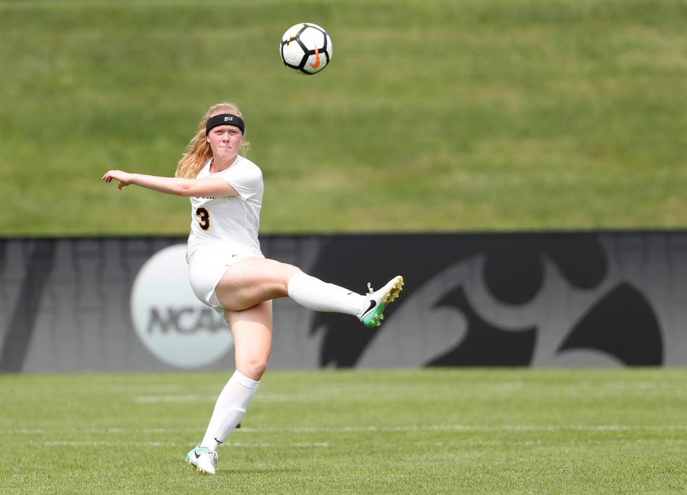 Iowa Hawkeyes Morgan Kemmerling (3) against the Creighton Bluejays Sunday, August 19, 2018 at the Iowa Soccer Complex. (Brian Ray/hawkeyesports.com)