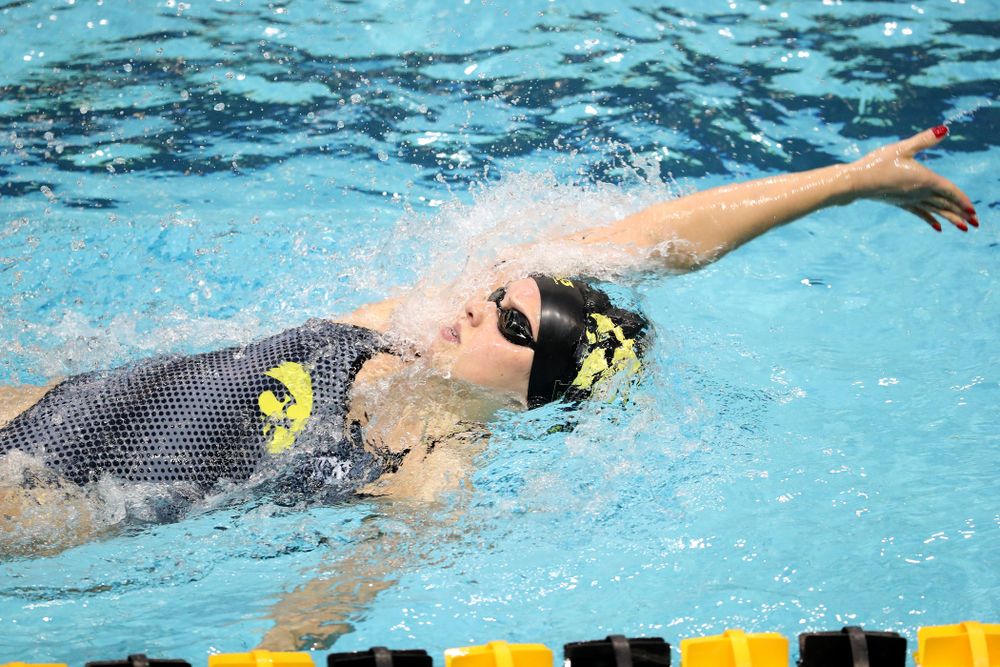 IowaÕs Julia Koluch swims the backstroke leg of the 200 Medley Relay against Notre Dame and Illinois Saturday, January 11, 2020 at the Campus Recreation and Wellness Center. (Brian Ray/hawkeyesports.com)