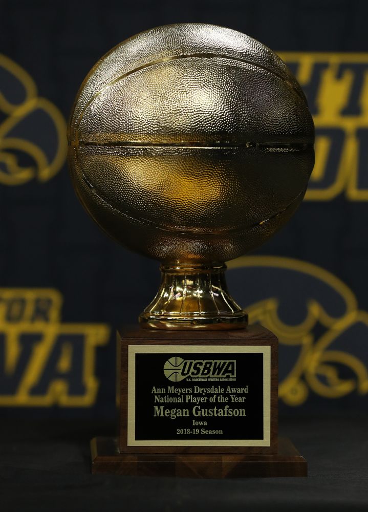 Iowa Hawkeyes forward Megan GustafsonÕs An n Meyers Drysdale Award during the teamÕs Celebr-Eight event Wednesday, April 24, 2019 at Carver-Hawkeye Arena. (Brian Ray/hawkeyesports.com)