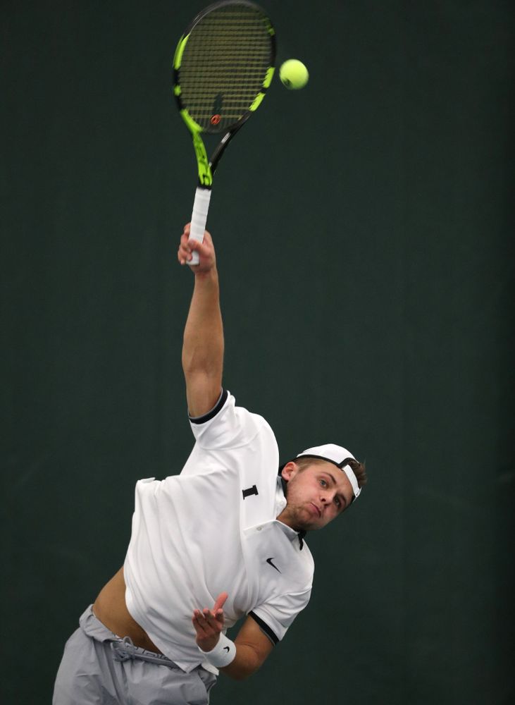 Iowa's Will Davies against Western Michigan Saturday, January 19, 2019 at the Hawkeye Tennis and Recreation Complex. (Brian Ray/hawkeyesports.com)