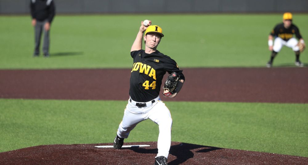 Iowa Hawkeyes Duncan Davitt (44) against the Bradley Braves Tuesday, March 26, 2019 at Duane Banks Field. (Brian Ray/hawkeyesports.com)