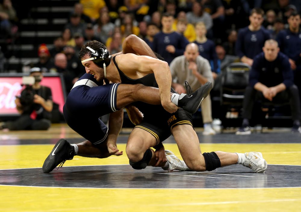 Iowa’s Michael Kemerer wrestles Penn State’s Mark Hall at 174 pounds Friday, January 31, 2020 at Carver-Hawkeye Arena. Kemerer won the match 11-6. (Brian Ray/hawkeyesports.com)