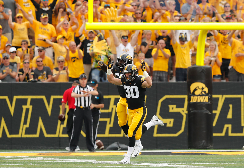 Iowa Hawkeyes defensive back Jake Gervase (30) against the Northern Illinois Huskies Saturday, September 1, 2018 at Kinnick Stadium. (Brian Ray/hawkeyesports.com)