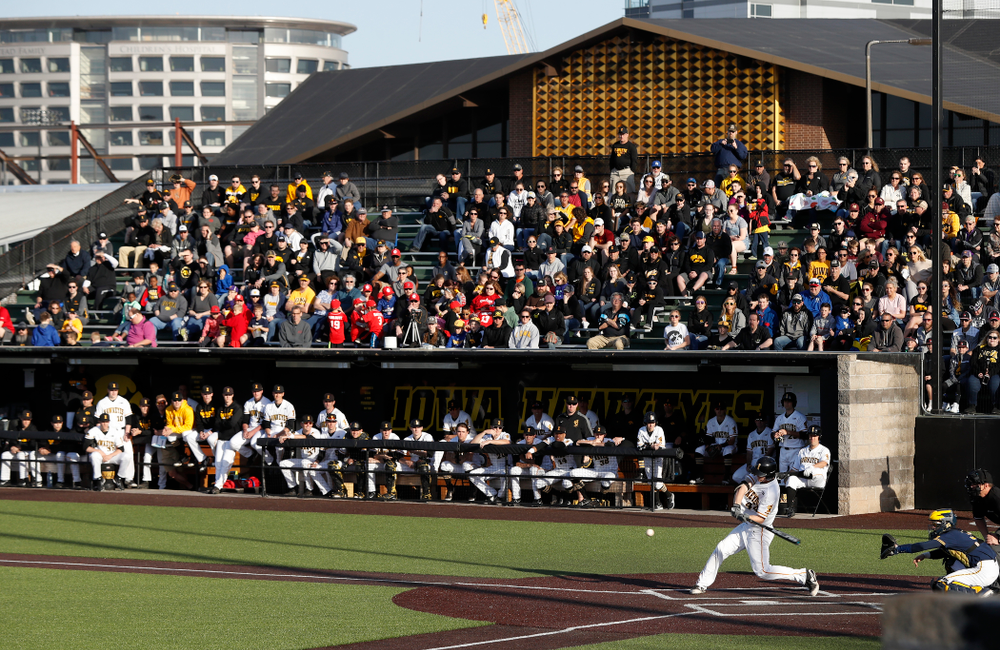 Iowa Hawkeyes outfielder Robert Neustrom (44) against the Michigan Wolverines Friday, April 27, 2018 at Duane Banks Field in Iowa City. (Brian Ray/hawkeyesports.com)