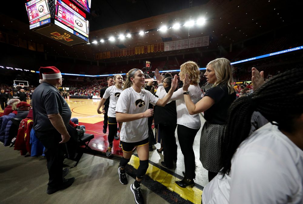 Iowa Hawkeyes guard Makenzie Meyer (3) against the Iowa State Cyclones Wednesday, December 11, 2019 at Hilton Coliseum in Ames, Iowa(Brian Ray/hawkeyesports.com)