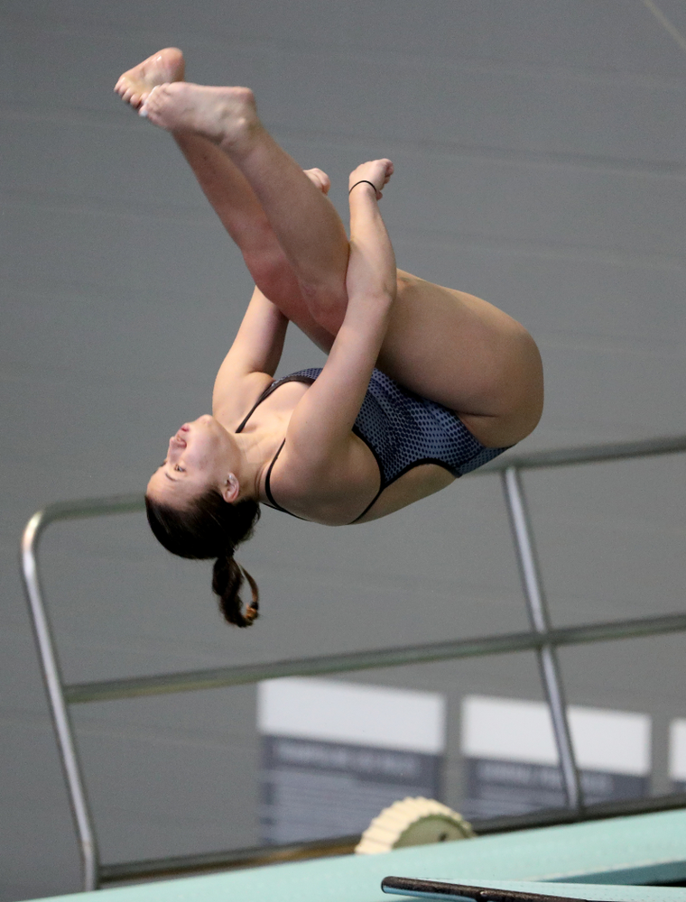 IowaÕs Jayah Mathews competes on the 3 meter springboard against Notre Dame and Illinois Saturday, January 11, 2020 at the Campus Recreation and Wellness Center. (Brian Ray/hawkeyesports.com)