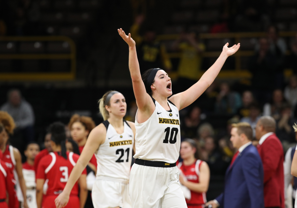Iowa Hawkeyes forward Megan Gustafson (10) against the Rutgers Scarlet Knights Wednesday, January 23, 2019 at Carver-Hawkeye Arena. (Brian Ray/hawkeyesports.com)