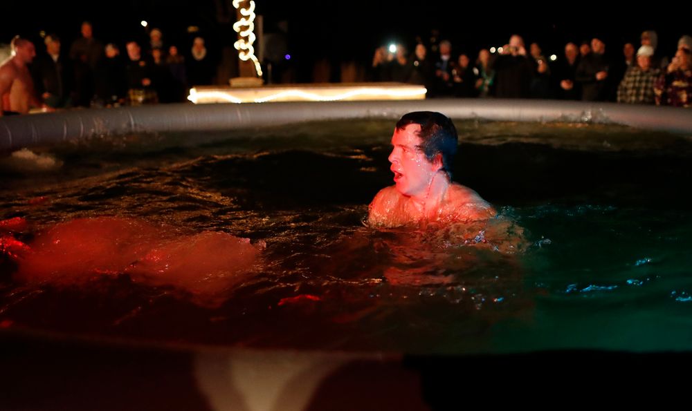 The Hawkeye Wrestling Club Arctic Plunge Saturday, January 27, 2018 at Brown Dear Golf Course in Coralville. (Brian Ray/hawkeyesports.com)