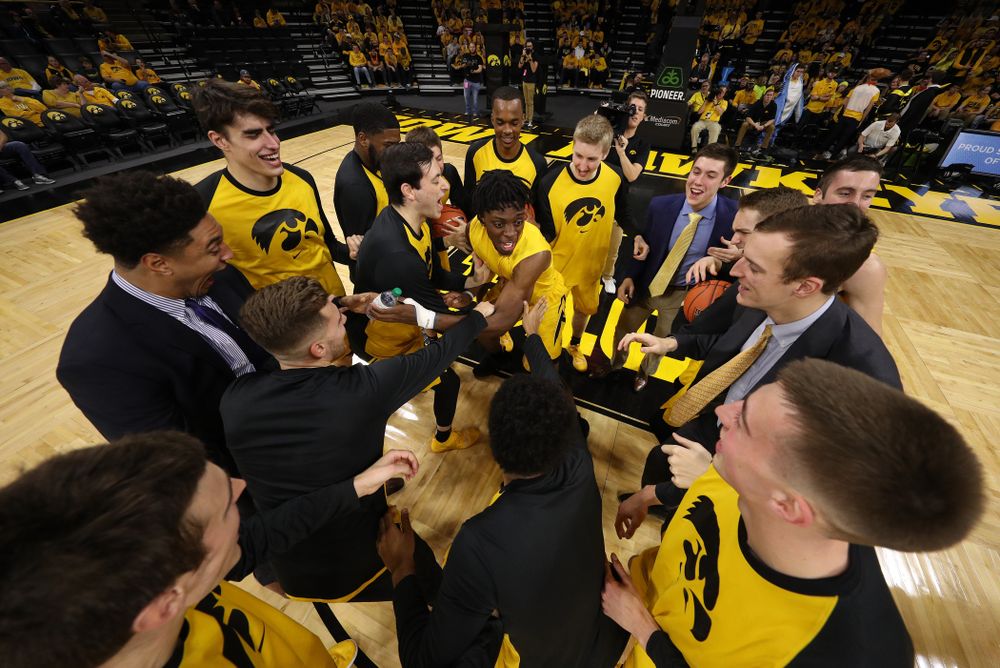 Iowa Hawkeyes forward Tyler Cook (25) against the Wisconsin Badgers Friday, November 30, 2018 at Carver-Hawkeye Arena. (Brian Ray/hawkeyesports.com)