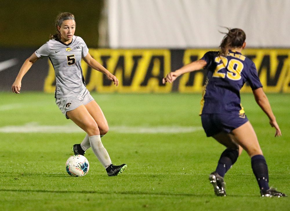 Iowa defender Riley Whitaker (5) looks to pass during the second half of their match at the Iowa Soccer Complex in Iowa City on Friday, Sep 13, 2019. (Stephen Mally/hawkeyesports.com)