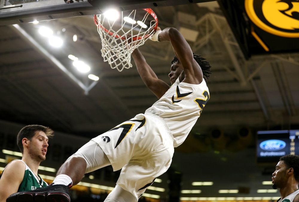 Iowa Hawkeyes forward Tyler Cook (25) against UW Green Bay Sunday, November 11, 2018 at Carver-Hawkeye Arena. (Brian Ray/hawkeyesports.com)