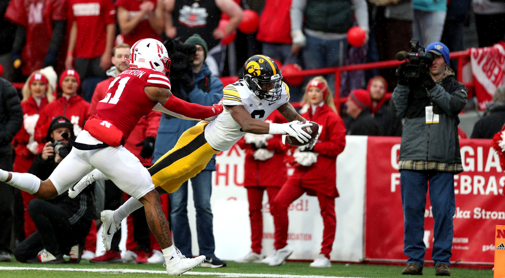 Iowa Hawkeyes wide receiver Ihmir Smith-Marsette (6) scores a touchdown against the Nebraska Cornhuskers Friday, November 29, 2019 at Memorial Stadium in Lincoln, Neb. (Brian Ray/hawkeyesports.com)