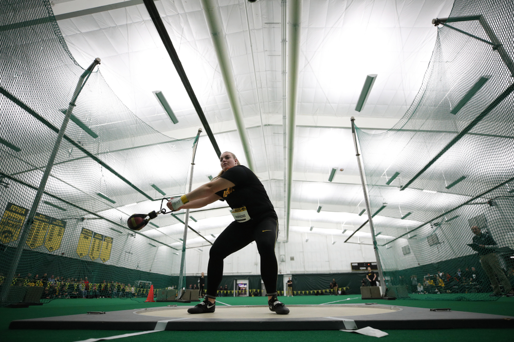 Iowa's Erika Hammond competes in the weight throw Friday, January 11, 2019 at the Hawkeye Tennis and Recreation Center. (Brian Ray/hawkeyesports.com)