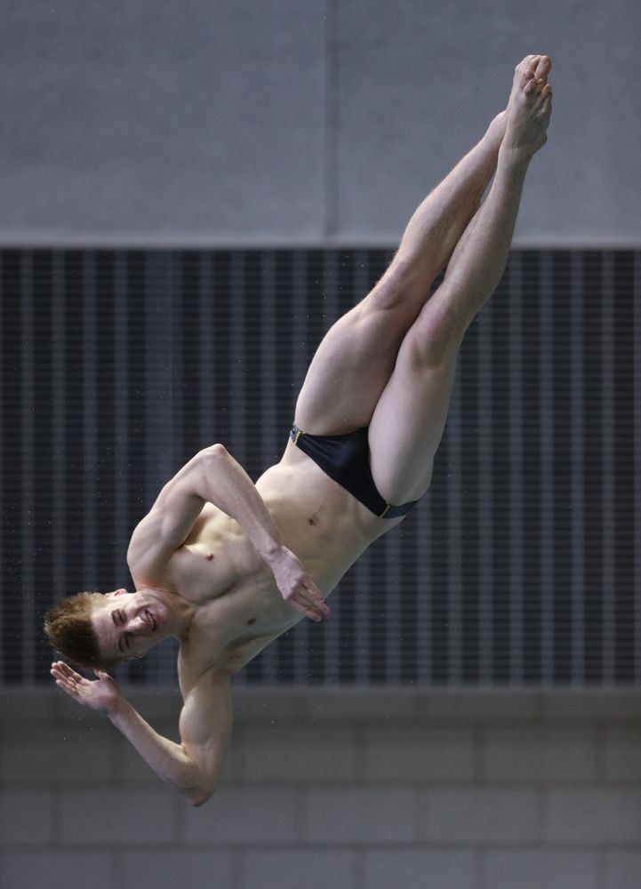 Iowa's Will Brenner competes on the 3-meter springboard during the third day of the 2019 Big Ten Swimming and Diving Championships Thursday, February 28, 2019 at the Campus Wellness and Recreation Center. (Brian Ray/hawkeyesports.com)