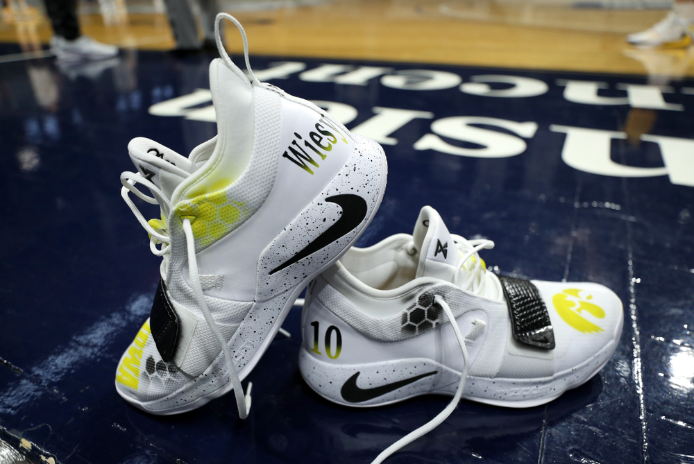 Iowa Hawkeyes guard Joe Wieskamp (10) sports custom painted shoes during practice at Hinkle Fieldhouse Wednesday, March 11, 2020 in Indianapolis. (Brian Ray/hawkeyesports.com)