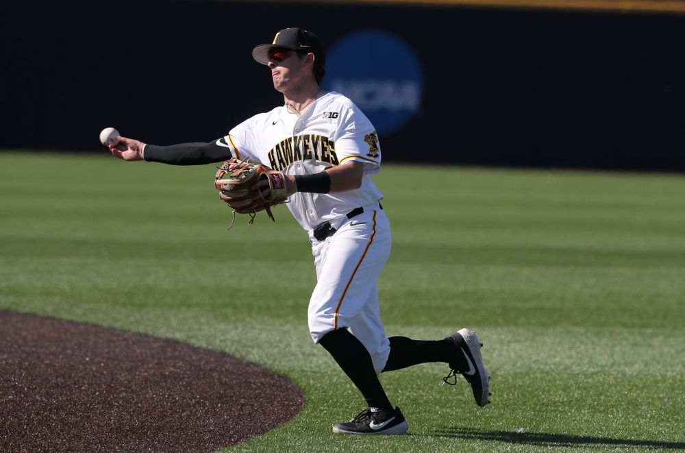 Iowa Hawkeyes infielder Mitchell Boe (4) against the Nebraska Cornhuskers Saturday, April 20, 2019 at Duane Banks Field. (Brian Ray/hawkeyesports.com)