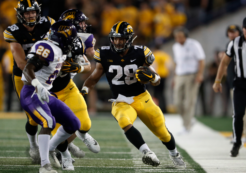 Iowa Hawkeyes running back Toren Young (28) against the Northern Iowa Panthers Saturday, September 15, 2018 at Kinnick Stadium. (Brian Ray/hawkeyesports.com)