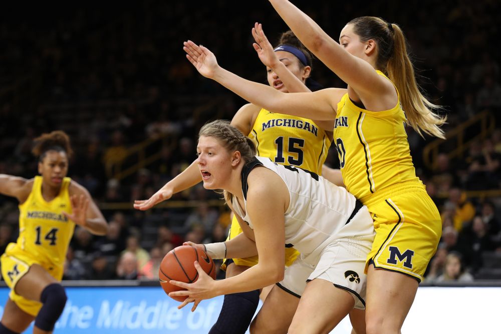 Iowa Hawkeyes forward/center Monika Czinano (25) against the Michigan Wolverines Thursday, January 17, 2019 at Carver-Hawkeye Arena. (Brian Ray/hawkeyesports.com)