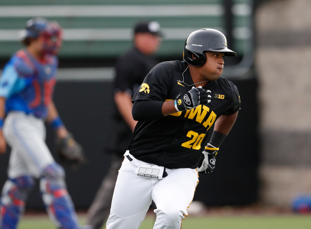 Izaya Fullard against the Ontario Blue Jays Friday, September 21, 2018 at Duane Banks Field. (Brian Ray/hawkeyesports.com)