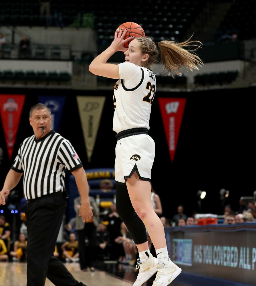 Iowa Hawkeyes guard Kathleen Doyle (22) against Ohio State in the quarterfinals of the Big Ten Basketball Tournament Friday, March 6, 2020 at Bankers Life Fieldhouse in Indianapolis. (Brian Ray/hawkeyesports.com)