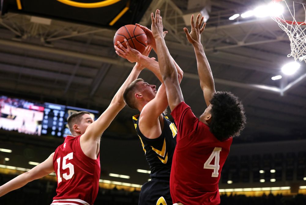 Iowa Hawkeyes guard Joe Wieskamp (10) Cagainst the Indiana Hoosiers Friday, February 22, 2019 at Carver-Hawkeye Arena. (Brian Ray/hawkeyesports.com)