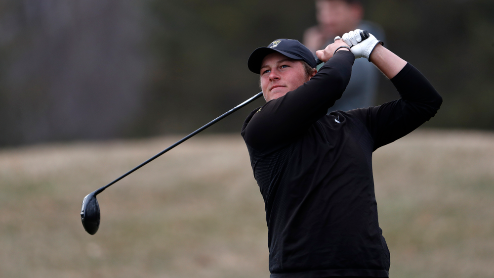 Alex Schaake during the 2018 Hawkeye Invitational Friday, April 13, 2018 at Finkbine Golf Course. (Brian Ray/hawkeyesports.com)