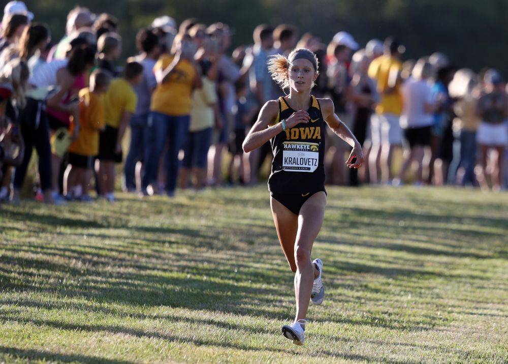 IowaÕs Leah Kralovetz runs in the 2019 Hawkeye Invitational Friday, September 6, 2019 at the Ashton Cross Country Course. (Brian Ray/hawkeyesports.com)