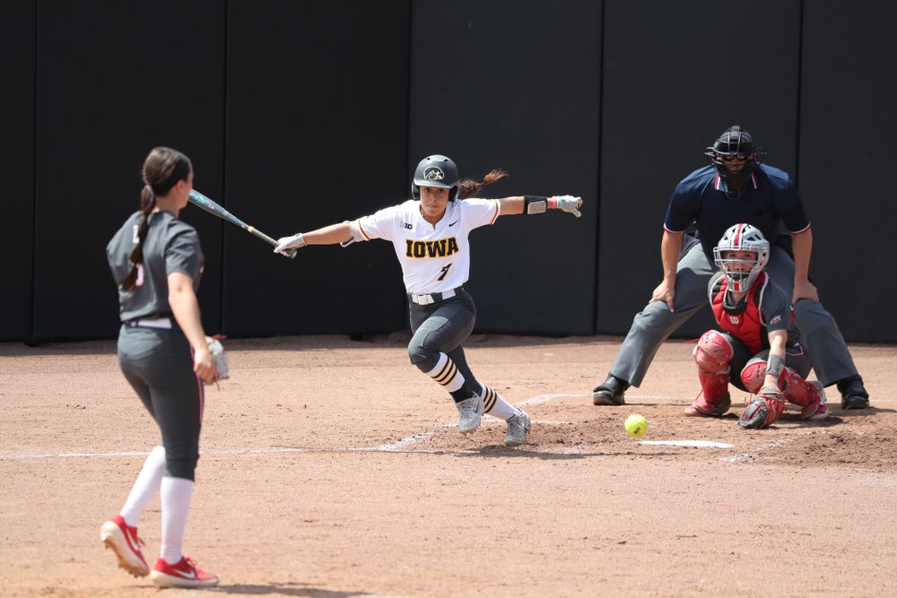 Iowa Hawkeyes Lea Thompson (7) against the Ohio State Buckeyes on senior day Sunday, May 5, 2019 at Pearl Field. (Brian Ray/hawkeyesports.com)