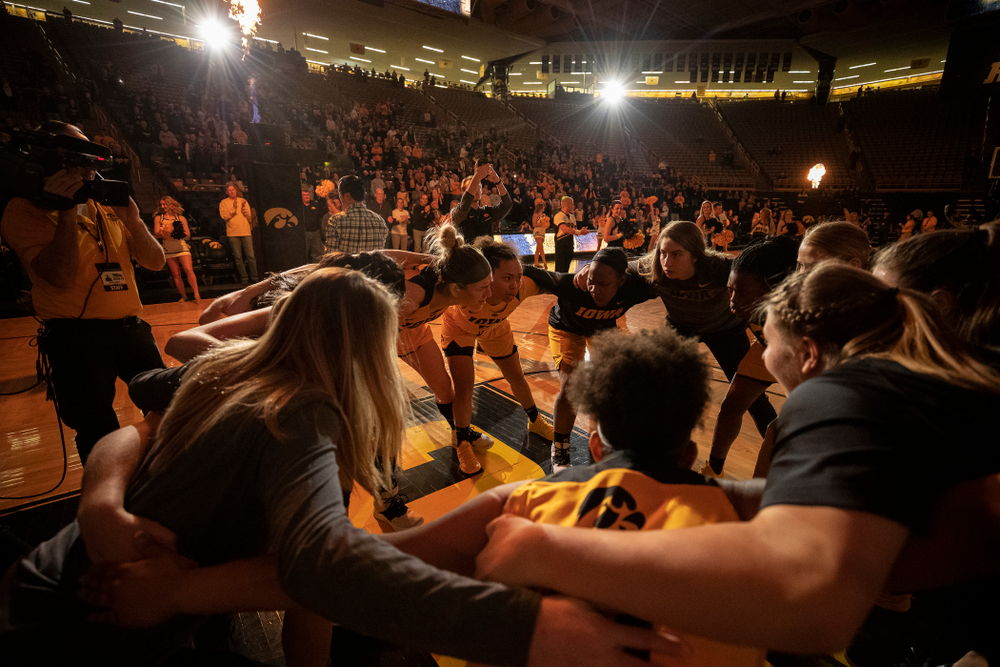The Iowa Hawkeyes against the Michigan State Spartans Thursday, February 7, 2019 at Carver-Hawkeye Arena. (Brian Ray/hawkeyesports.com)