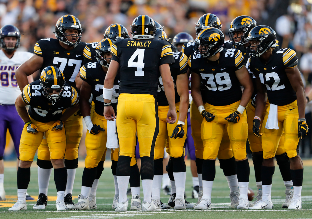 Iowa Hawkeyes quarterback Nate Stanley (4) against the Northern Iowa Panthers Saturday, September 15, 2018 at Kinnick Stadium. (Brian Ray/hawkeyesports.com)
