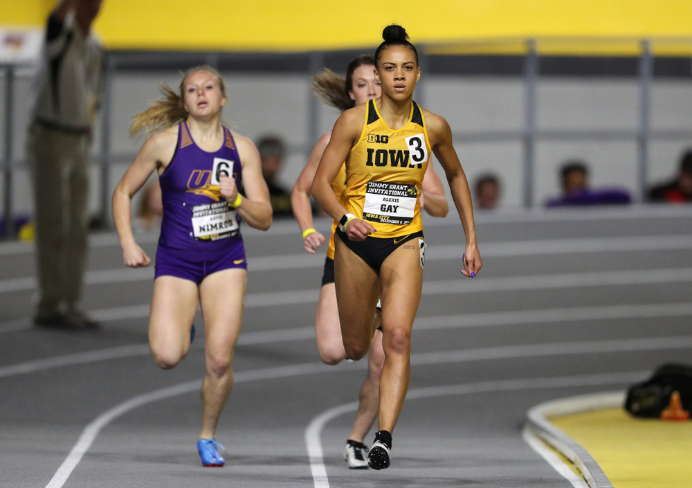 Iowa's Alexis Gay competes in the 600-meters during the Jimmy Grant Invitational Saturday, December 8, 2018 at the Recreation Building. (Brian Ray/hawkeyesports.com)