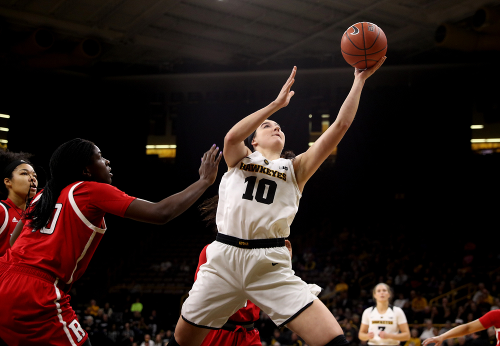 Iowa Hawkeyes forward Megan Gustafson (10) against the Rutgers Scarlet Knights Wednesday, January 23, 2019 at Carver-Hawkeye Arena. (Brian Ray/hawkeyesports.com)