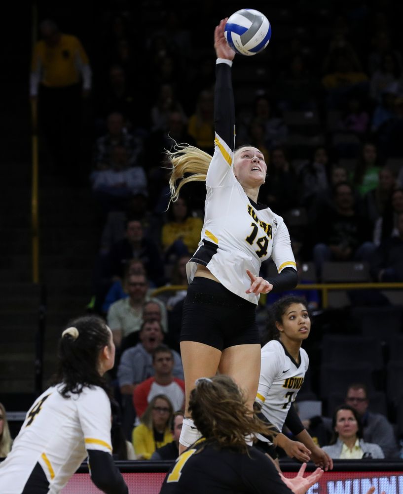 Iowa Hawkeyes outside hitter Cali Hoye (14) spikes the ball during a match against Penn State at Carver-Hawkeye Arena on November 3, 2018. (Tork Mason/hawkeyesports.com)