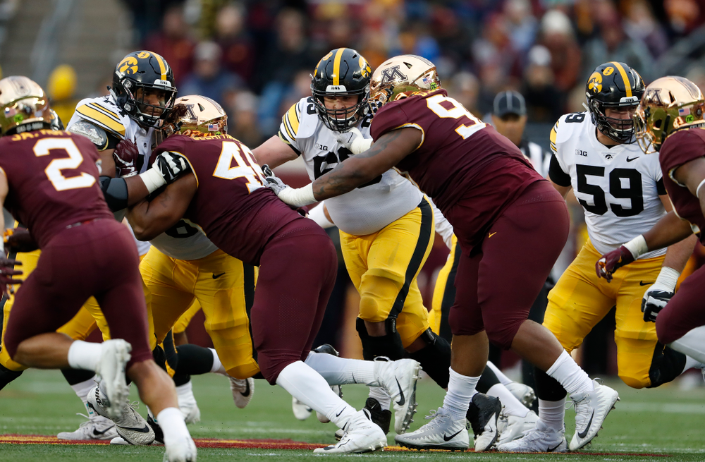 Iowa Hawkeyes offensive lineman Keegan Render (69) against the Minnesota Golden Gophers Saturday, October 6, 2018 at TCF Bank Stadium. (Brian Ray/hawkeyesports.com)
