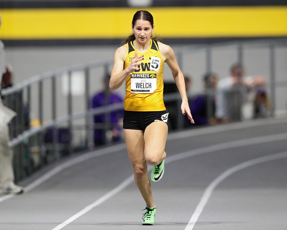 Iowa’s Kylie Welch runs the women’s 200 meter dash event during the Hawkeye Invitational at the Recreation Building in Iowa City on Saturday, January 11, 2020. (Stephen Mally/hawkeyesports.com)