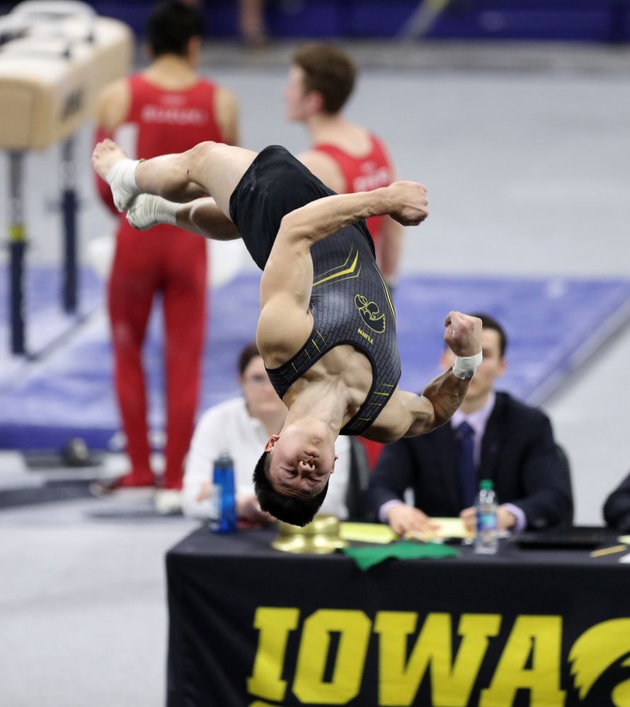 Iowa's Bennet Huang competes on the floor against Oklahoma Saturday, February 9, 2019 at Carver-Hawkeye Arena. (Brian Ray/hawkeyesports.com)