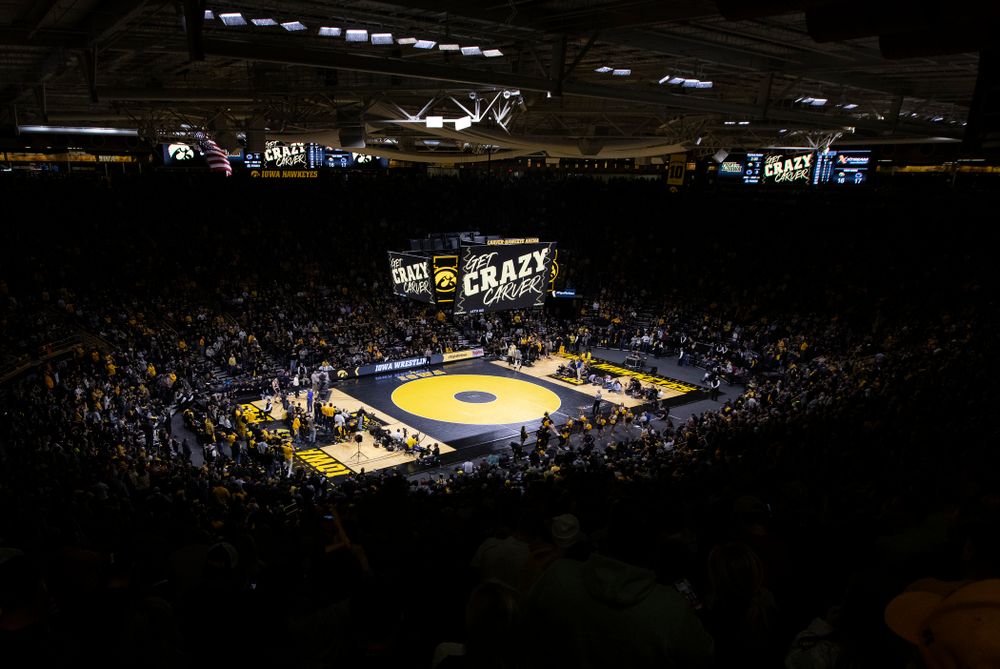 The Iowa Hawkeyes against Penn State Friday, January 31, 2020 at Carver-Hawkeye Arena. Warner won the match 4-2. (Brian Ray/hawkeyesports.com)