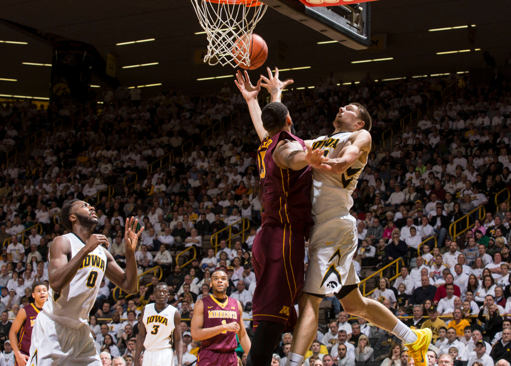The Iowa Hawkeyes Face The Minnesota Golden Gophers University