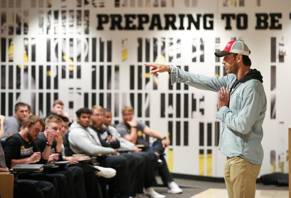 Honorary Captain Ricky Stanzi addresses the team Friday, October 11, 2019 at the Hansen Football Performance Center. (Brian Ray/hawkeyesports.com)
