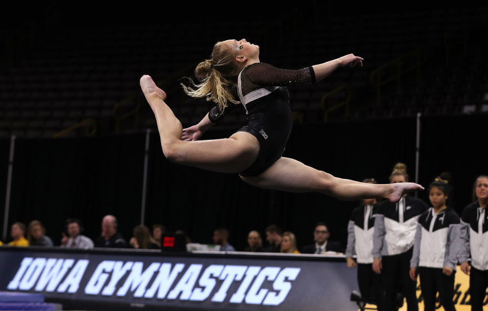 Iowa's Charlotte Sullivan competes on the floor against the Rutgers Scarlet Knights Saturday, January 26, 2019 at Carver-Hawkeye Arena. (Brian Ray/hawkeyesports.com)