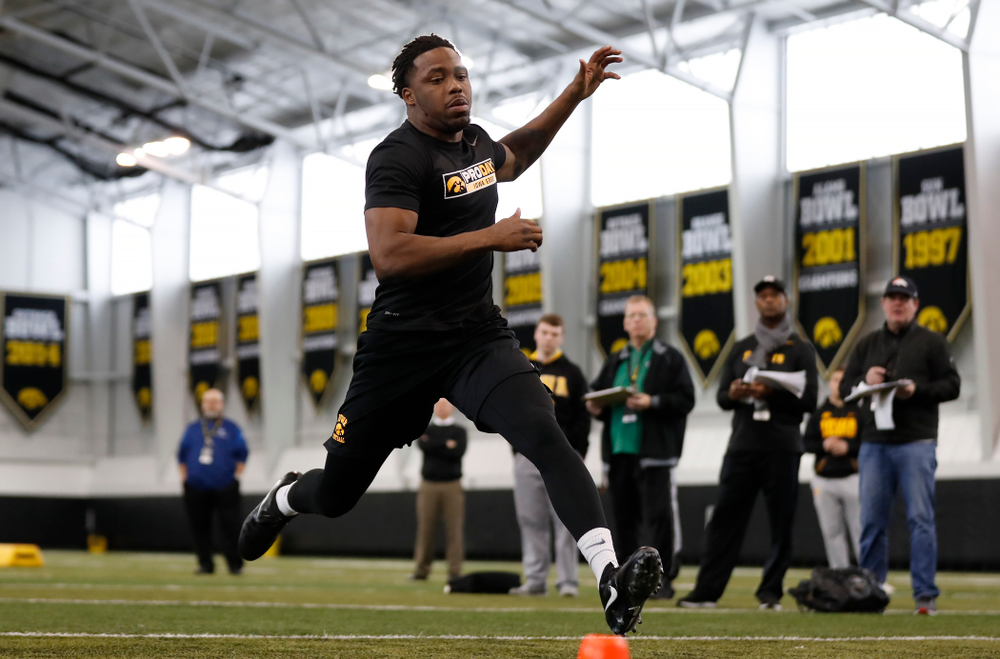 Iowa Hawkeyes running back Akrum Wadley (25) during the team's annual pro day Monday, March 26, 2018 at the Hansen Football Performance Center. (Brian Ray/hawkeyesports.com)