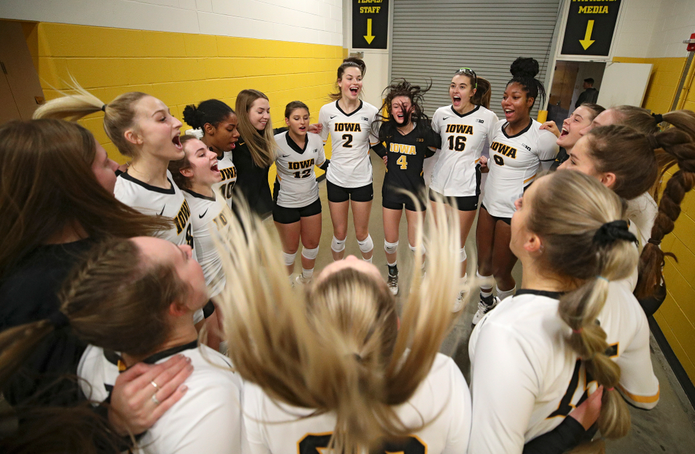The Hawkeyes huddle before their match at Carver-Hawkeye Arena in Iowa City on Saturday, Nov 30, 2019. (Stephen Mally/hawkeyesports.com)