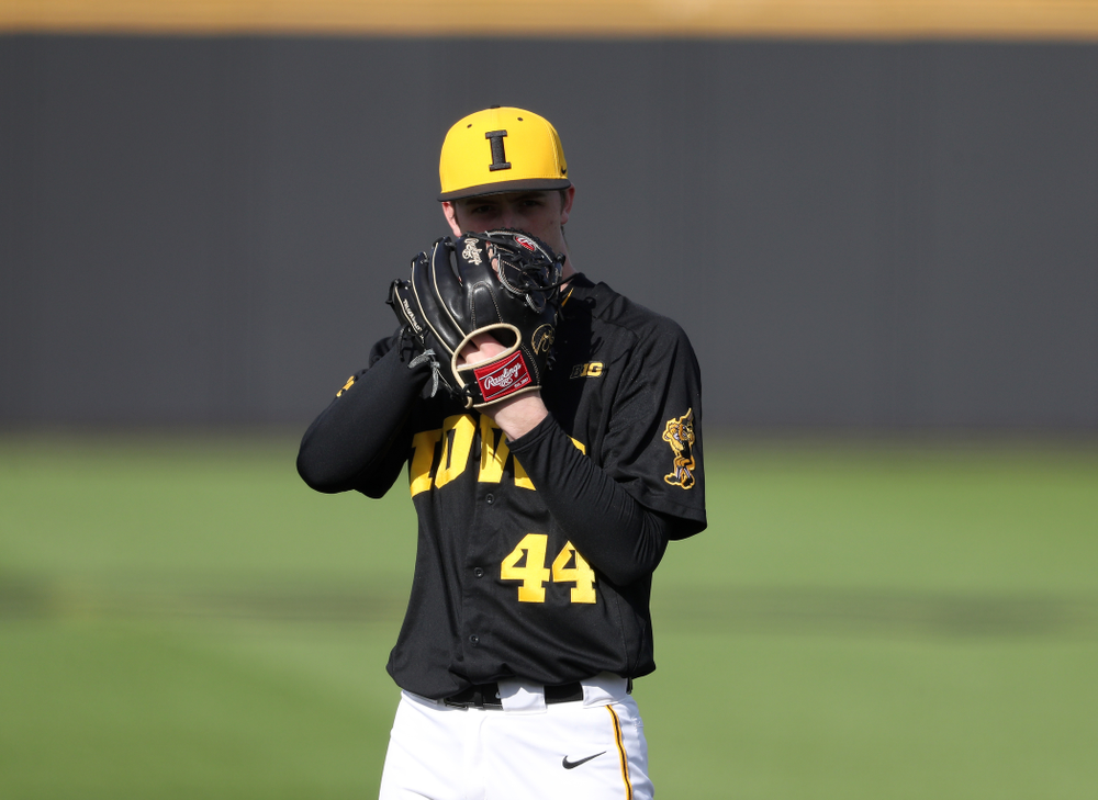 Iowa Hawkeyes Duncan Davitt (44) against California State Northridge Sunday, March 17, 2019 at Duane Banks Field. (Brian Ray/hawkeyesports.com)