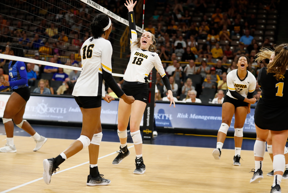 Iowa Hawkeyes middle blocker Hannah Clayton (18) against Eastern Illinois Sunday, September 9, 2018 at Carver-Hawkeye Arena. (Brian Ray/hawkeyesports.com)