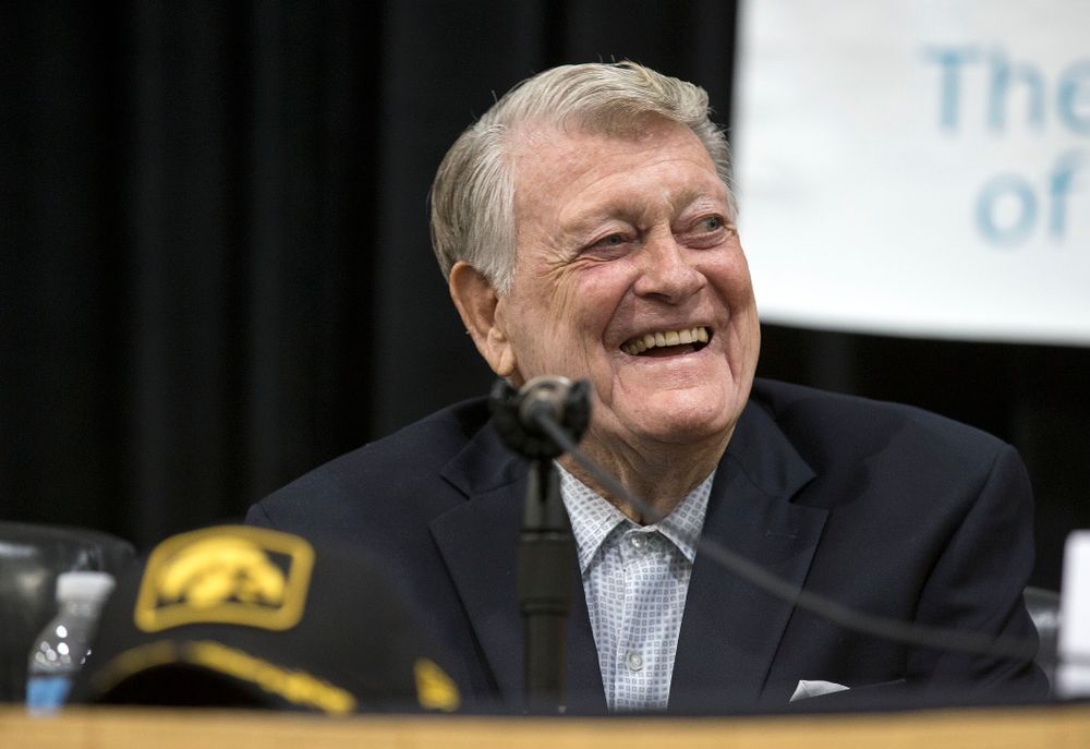 Former Hawkeye Football Head Coach Hayden Fry smiles during a panel discussion with his former quarterbacks during Fry Fest Friday, Aug. 29, 2014 in Coralville. (Brian Ray/hawkeyesports.com)