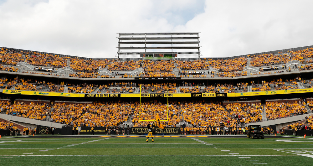 Herky the Hawk against the Northern Illinois Huskies Saturday, September 1, 2018 at Kinnick Stadium. (Brian Ray/hawkeyesports.com)